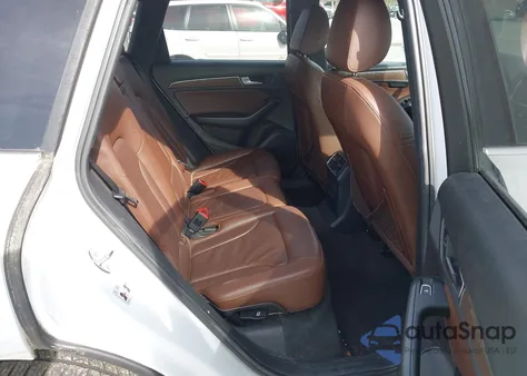 2014 Audi Q5 2.0T Premium z USA, uszkodzony, nr VIN WA1LFAFP5EA044514